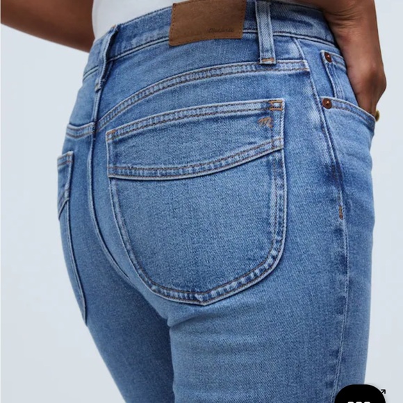 Madewell Flea Market Flare Jean - Picture 6 of 6